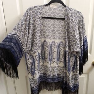 Lyria Brand Blue Paisley Patterned Black Fringe Kimono NWOT